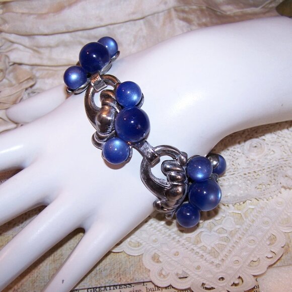 Taylord Sterling Silver Blue Moonglow Bead Link Bracelet - 7.25" Long - Picture 3 of 9